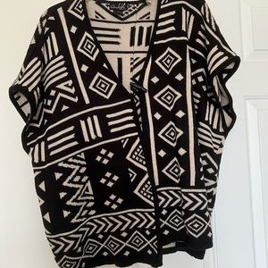 Small sleeveless cardigan